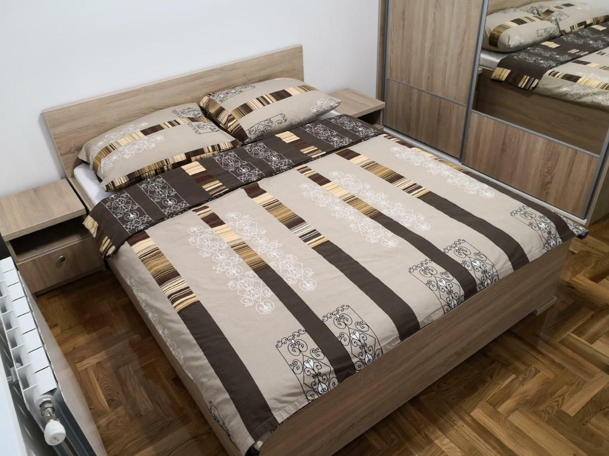 Apartman Gaga Lukavica Zewnętrze zdjęcie