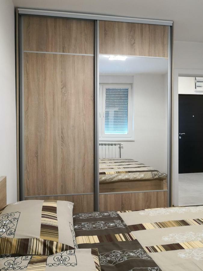 Apartman Gaga Lukavica Zewnętrze zdjęcie