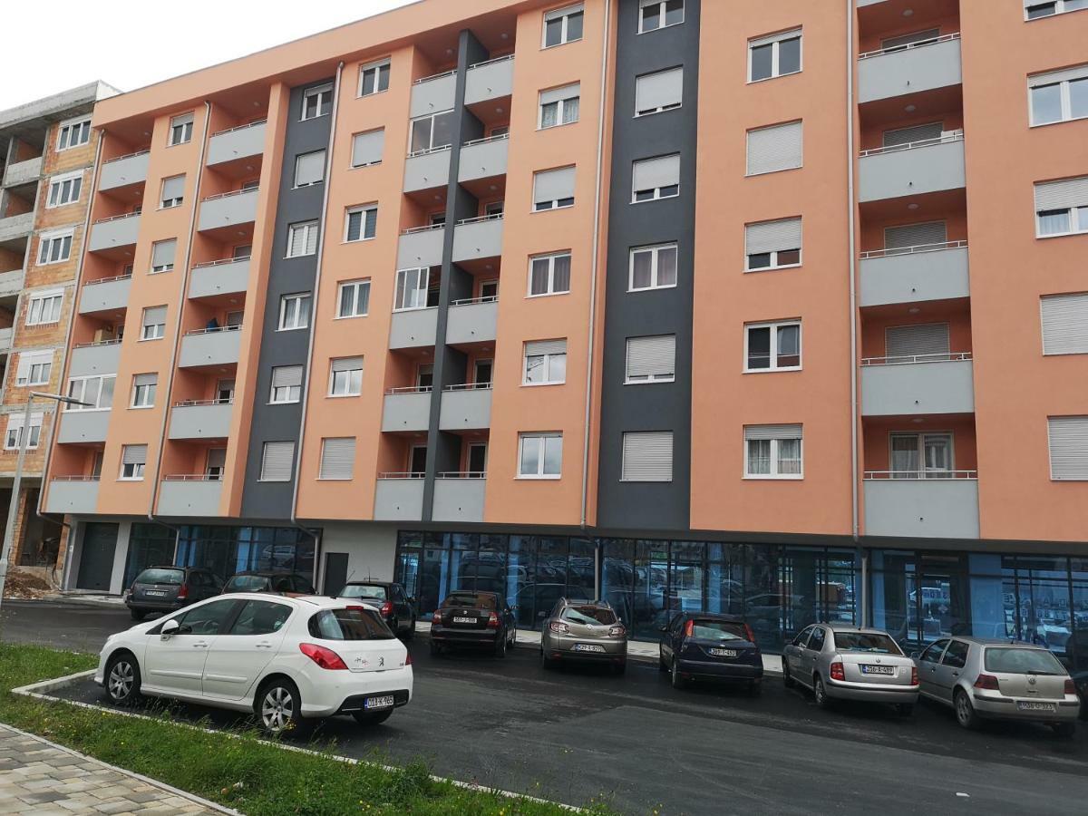 Apartman Gaga Lukavica Zewnętrze zdjęcie