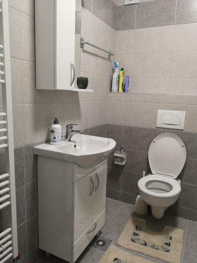 Apartman Gaga Lukavica Zewnętrze zdjęcie